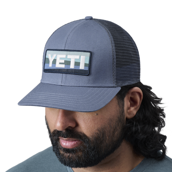 Deep Blue Yeti Sunrise Badge Trucker Hat Hats | AJOVLH-042