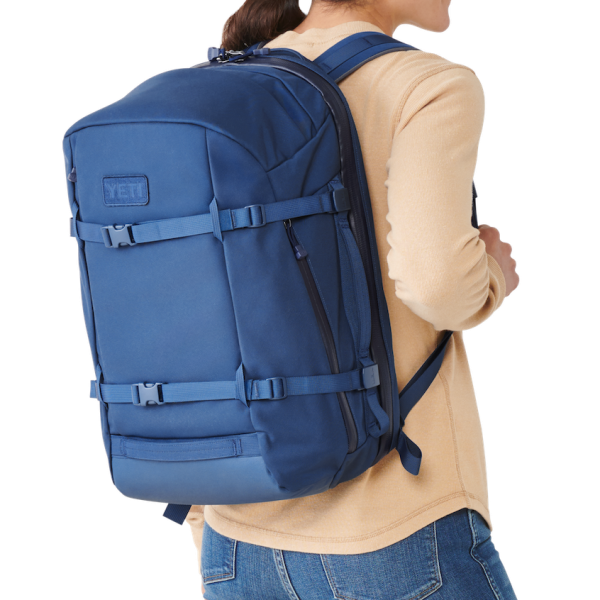 Harvest Red Yeti Crossroads 35L Backpack Backpacks | HFPDCX-192