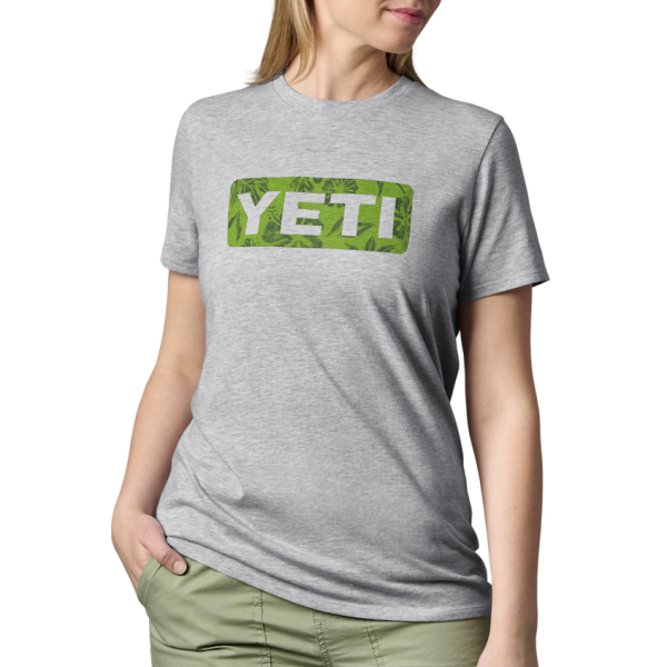 Heather Gray Yeti Women's Floral Logo Badge Short Sleeve Tee Short Sleeve T-Shirt | KWCXJQ-915