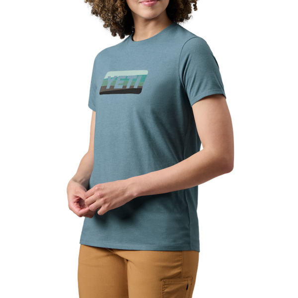 Heather Navy Yeti Women's Sunrise Badge Short Sleeve T-Shirt Short Sleeve T-Shirt | CHRJSW-436