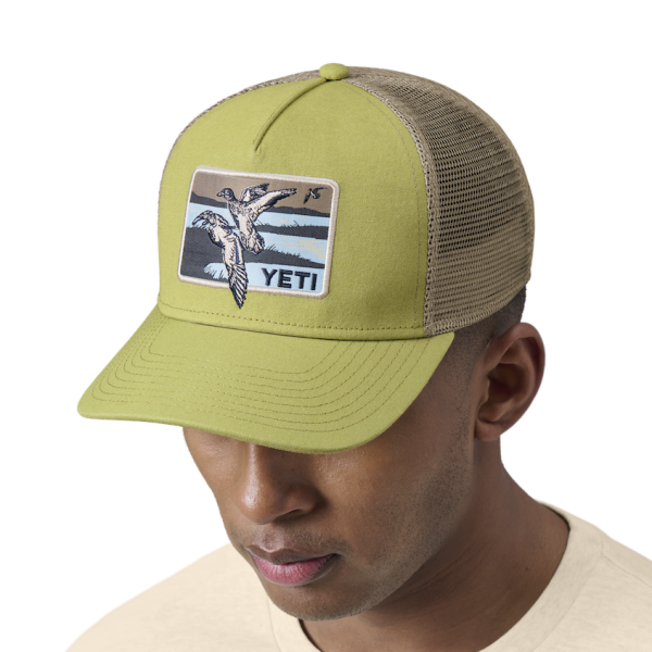 Moss Yeti Duck Scene Trucker Hat Hats | VMCRHO-149