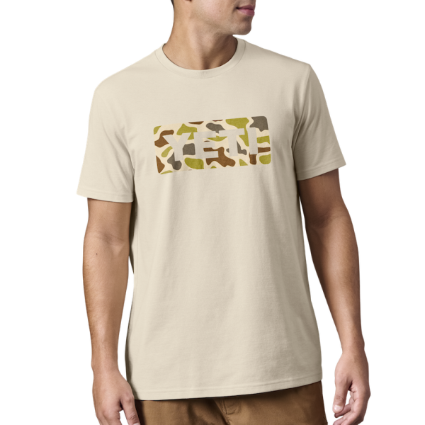 Sand/Camo Yeti Camo Logo Badge Short Sleeve Tee Short Sleeve T-Shirt | CNALXW-462